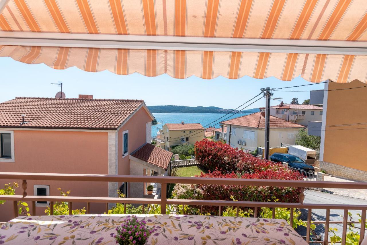 Comfortable Apartment Near The Sea Trogir Zewnętrze zdjęcie