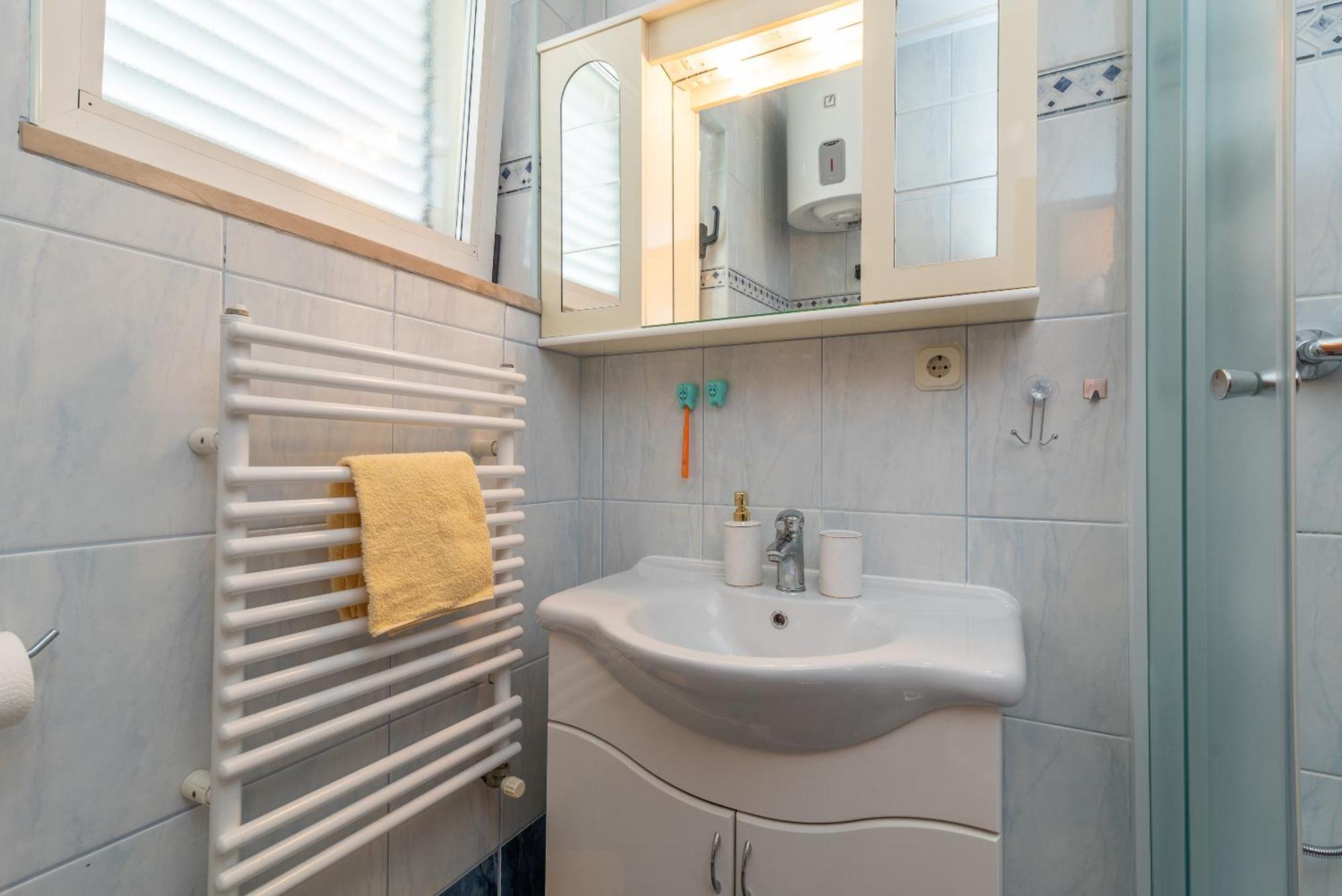 Comfortable Apartment Near The Sea Trogir Zewnętrze zdjęcie