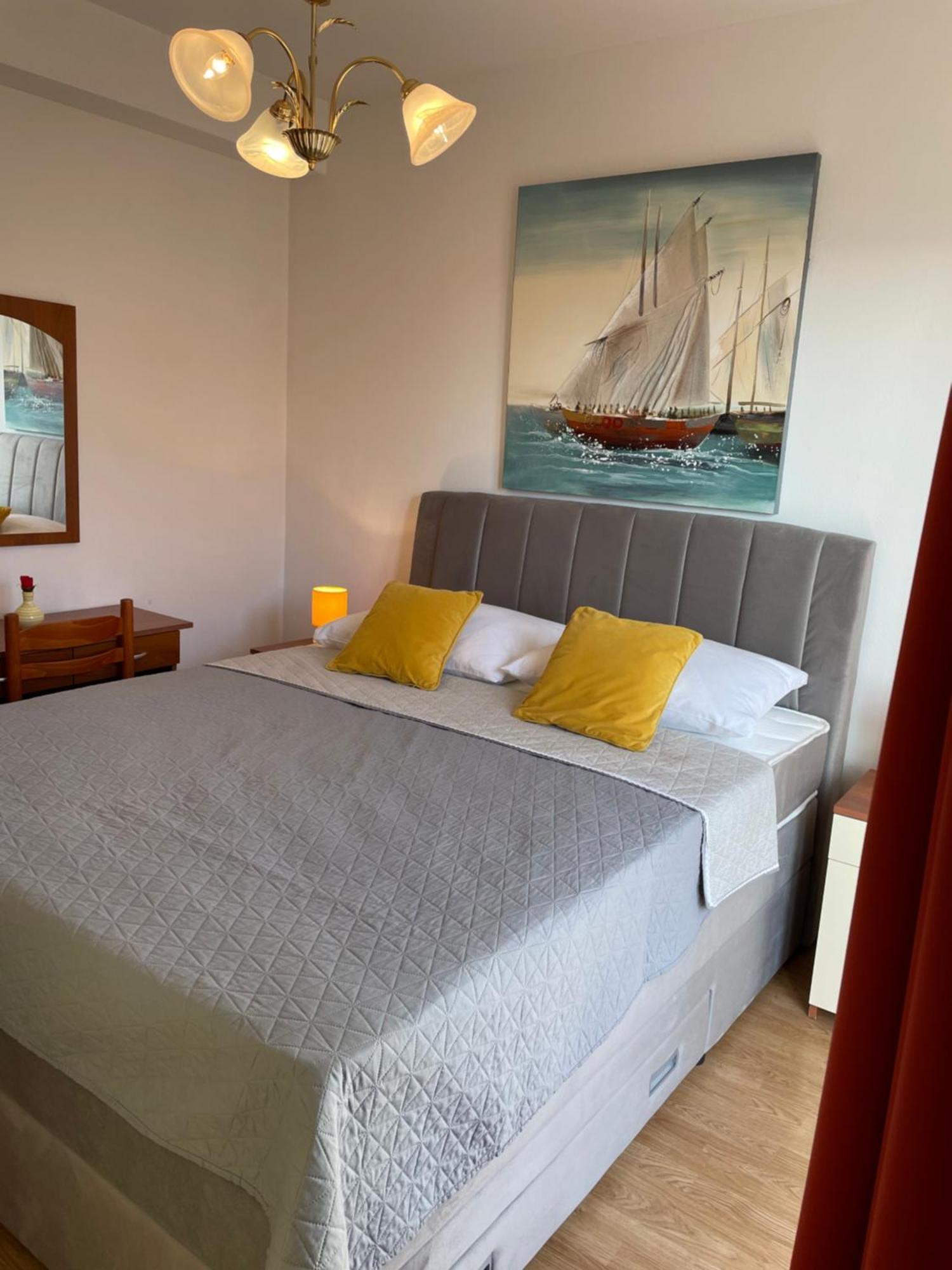 Comfortable Apartment Near The Sea Trogir Zewnętrze zdjęcie